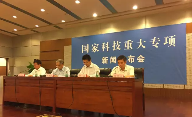 數(shù)控機床 數(shù)控機床